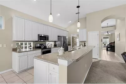 7822 Troon Court, Lakewood Ranch, FL 34202 - Photo 6