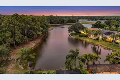 7822 Troon Court, Lakewood Ranch, FL 34202 - Photo 16