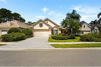 7822 Troon Court, Lakewood Ranch, FL 34202 - Photo 18