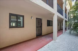 3700 S Osprey Ave, Sarasota, FL 34239 - Photo 4