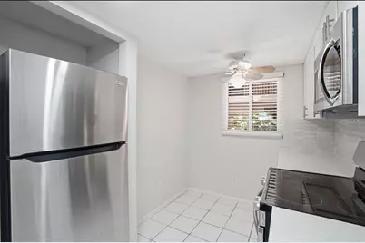 3700 S Osprey Avenue #115, Sarasota, FL 34239 - Photo 14