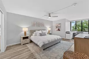 828 Bayport Wy, Longboat Key, FL 34228 - Photo 24