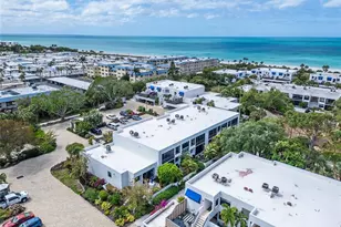 828 Bayport Wy, Longboat Key, FL 34228 - Photo 60