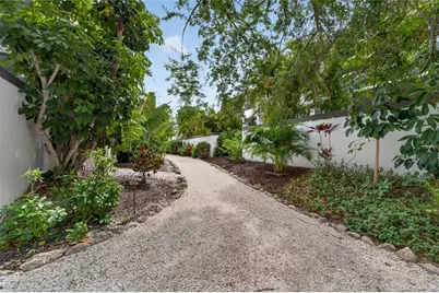 828 Bayport Way #828, Longboat Key, FL 34228 - Photo 54