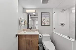 828 Bayport Wy, Longboat Key, FL 34228 - Photo 38