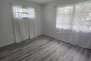 210 Amherst Ave, Sarasota, FL 34232 - Photo 8