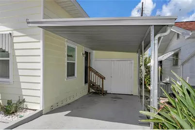 14 Braden Castle Drive, Bradenton, FL 34208 - Photo 2