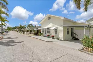 14 Braden Castle Dr, Bradenton, FL 34208 - Photo 30