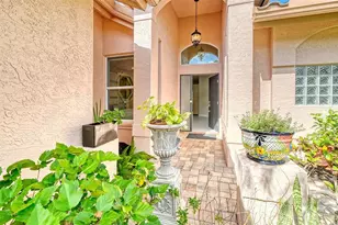 7198 Del Lago Dr, Sarasota, FL 34238 - Photo 6