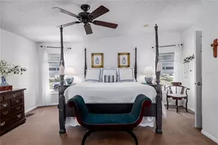 8520 Countess Ave Cir, Palmetto, FL 34221 - Photo 16