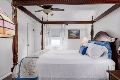 8520 Countess Avenue Circle, Palmetto, FL 34221 - Photo 20