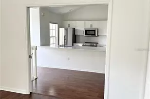 4275 Castlebridge Ln, Sarasota, FL 34238 - Photo 16