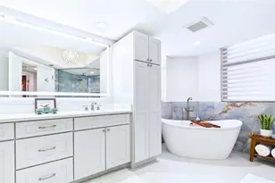 1241 Gulf of Mexico Dr, Longboat Key, FL 34228 - Photo 40