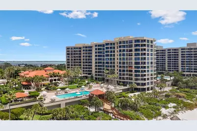 1241 Gulf Of Mexico Drive #506, Longboat Key, FL 34228 - Photo 68