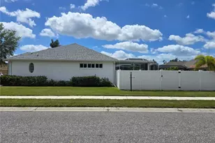 7404 38th Ct E, Sarasota, FL 34243 - Photo 58