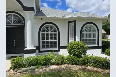 7404 38th Court E, Sarasota, FL 34243 - Photo 6