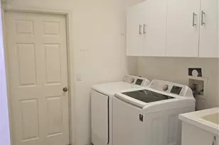 7404 38th Ct E, Sarasota, FL 34243 - Photo 50