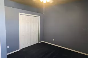 7404 38th Ct E, Sarasota, FL 34243 - Photo 42