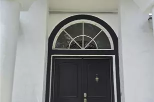 7404 38th Ct E, Sarasota, FL 34243 - Photo 8