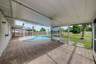 5615 18th Ave E, Bradenton, FL 34208 - Photo 40