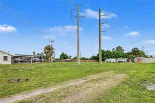 5615 18th Ave E, Bradenton, FL 34208 - Photo 44