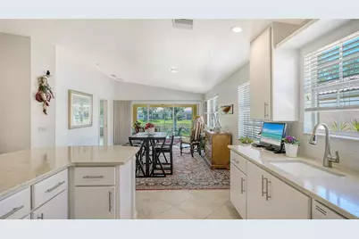 5867 Helicon Place, Sarasota, FL 34238 - Photo 12