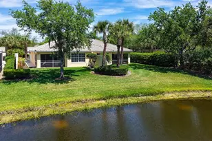 5867 Helicon Pl, Sarasota, FL 34238 - Photo 38