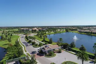 7346 Divot Loop, Lakewood Ranch, FL 34202 - Photo 48