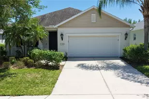 4650 Woodbrook Dr, Sarasota, FL 34243 - Photo 2