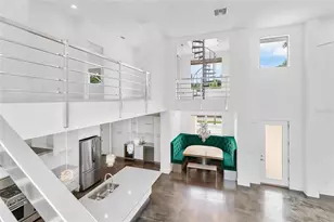 1751 Hawthorne St, Sarasota, FL 34239 - Photo 20