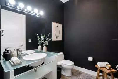 1751 Hawthorne Street, Sarasota, FL 34239 - Photo 14