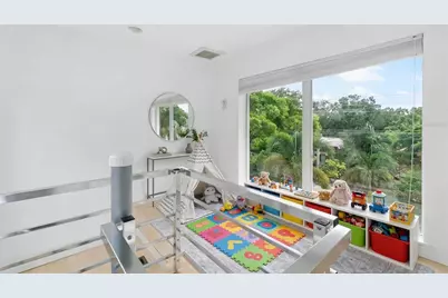 1751 Hawthorne Street, Sarasota, FL 34239 - Photo 30