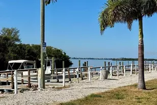 8 Sixth St, Bradenton, FL 34210 - Photo 38