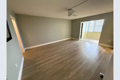 4775 Cove Circle #202, Saint Petersburg, FL 33708 - Photo 10