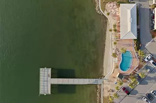 4775 Cove Cir, Saint Petersburg, FL 33708 - Photo 16