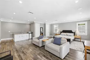 1705 Wisconsin Ln, Sarasota, FL 34239 - Photo 44