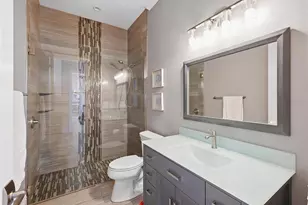 1705 Wisconsin Ln, Sarasota, FL 34239 - Photo 34