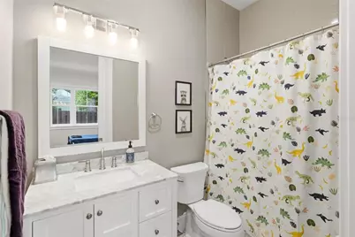 1705 Wisconsin Lane, Sarasota, FL 34239 - Photo 38