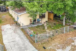 3804 N 52nd St, Tampa, FL 33619 - Photo 6