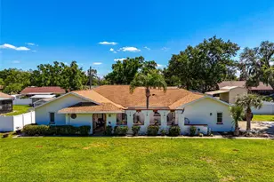 1403 Viola Dr, Brandon, FL 33511 - Photo 4