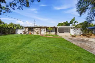 2715 Ingot Pl, Sarasota, FL 34235 - Photo 2