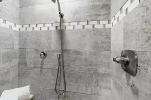 405 Menendez St, Venice, FL 34285 - Photo 18