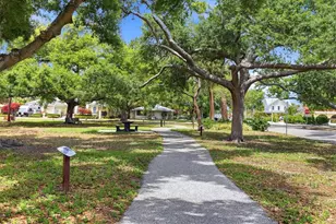 405 Menendez St, Venice, FL 34285 - Photo 34