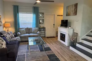3304 Lisa Ln, Naples, FL 34109 - Photo 6