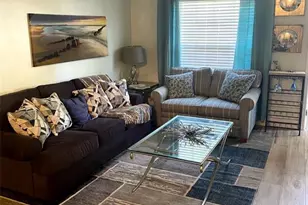 3304 Lisa Ln, Naples, FL 34109 - Photo 4