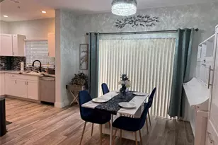 3304 Lisa Ln, Naples, FL 34109 - Photo 12