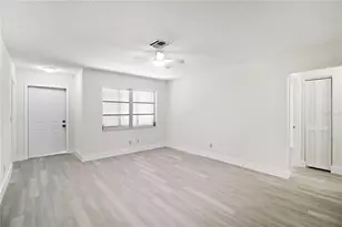1028 Lillian St, Venice, FL 34285 - Photo 8