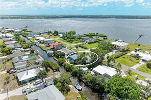 4518 7th St Ct E, Ellenton, FL 34222 - Photo 6