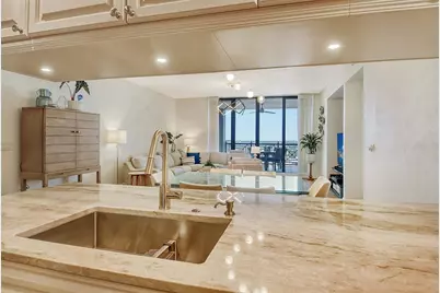 50 Central Avenue #15B, Sarasota, FL 34236 - Photo 6