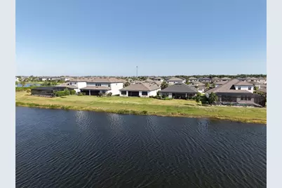 16319 Mount Holly Drive, Lakewood Ranch, FL 34211 - Photo 44